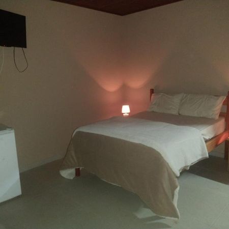 Residencia Dos Afonso Villa Parati Esterno foto